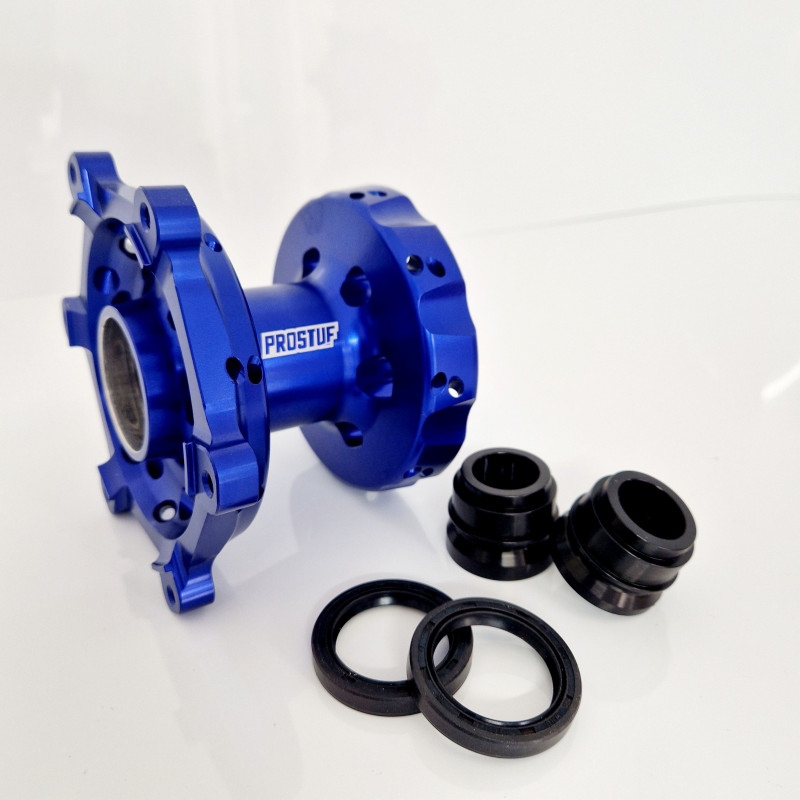 Front Hub - Honda 125-500 CR 95-07 + 250 CRF 04-24 + 450 CRF 02-24 - Blue Front Hub - Honda 125-500 CR 95-07 + 250 CRF 04-24 + 450 CRF 02-24 - Blue